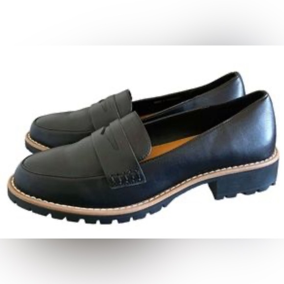 Dolce Vita Shoes - Dolce Vita NEW Faux Leather Lug Sole Loafer In Black Size 6.5